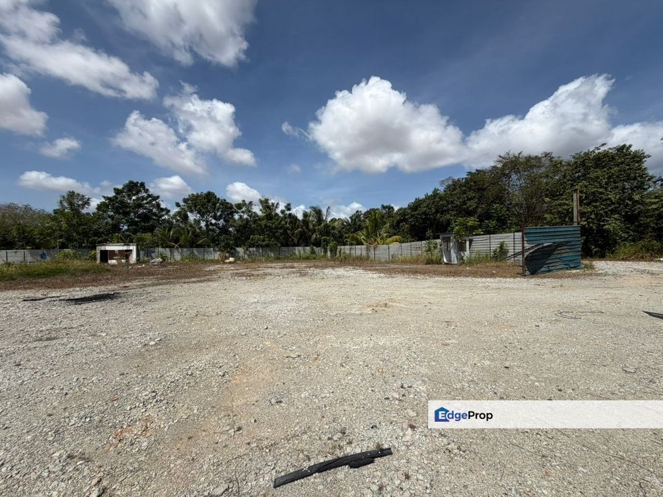 To Sale converted light industrial land, Johor, Senai
