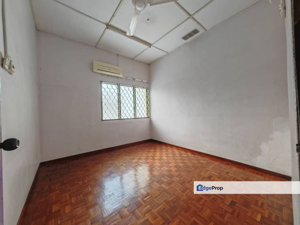 To Sale Jalan Saga, Taman Kota Kulai, Johor, Kulai