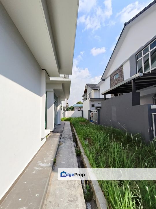 To Sale Jalan Utama, Mutiara Rini, Johor, Skudai