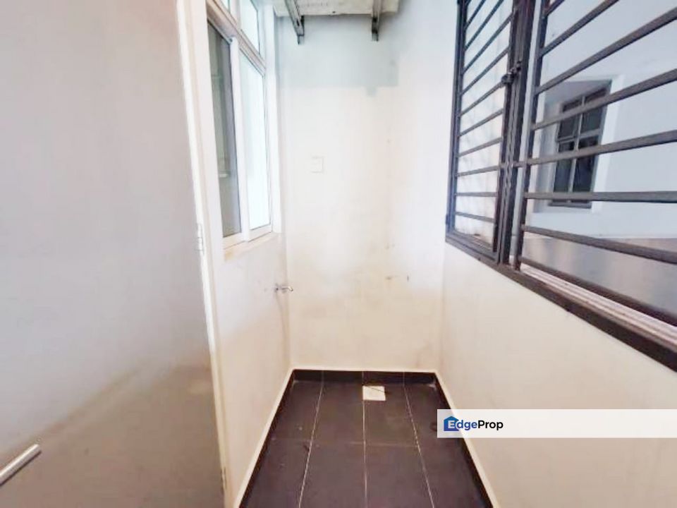 To Sale SKY suites @ meldrum hills, Johor, Johor Bahru