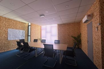 shoplot for sales/rent  i park@ senai