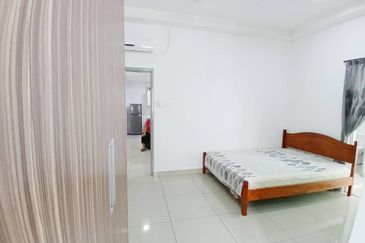 Seasons Luxury Apartments @ Amara Larkin