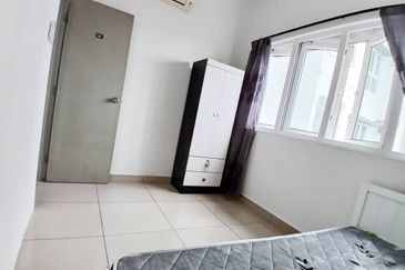 Seasons Luxury Apartments @ Amara Larkin