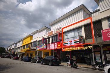 FOR RENT Shoplot Office Taman Bunga Kantan Kajang