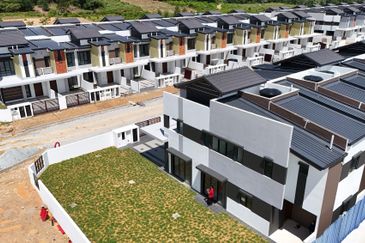 FOR SALE {NEW PROJECT} Premium Double-Storey Terrace Near EcoHill Walk & EcoHill Taipan Semenyih