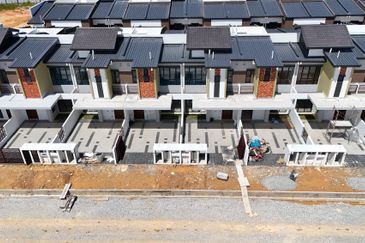 FOR SALE {NEW PROJECT} Premium Double-Storey Terrace Near EcoHill Walk & EcoHill Taipan Semenyih