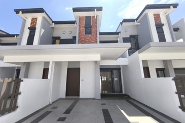 FOR SALE {NEW PROJECT} Premium Double-Storey Terrace Near EcoHill Walk & EcoHill Taipan Semenyih