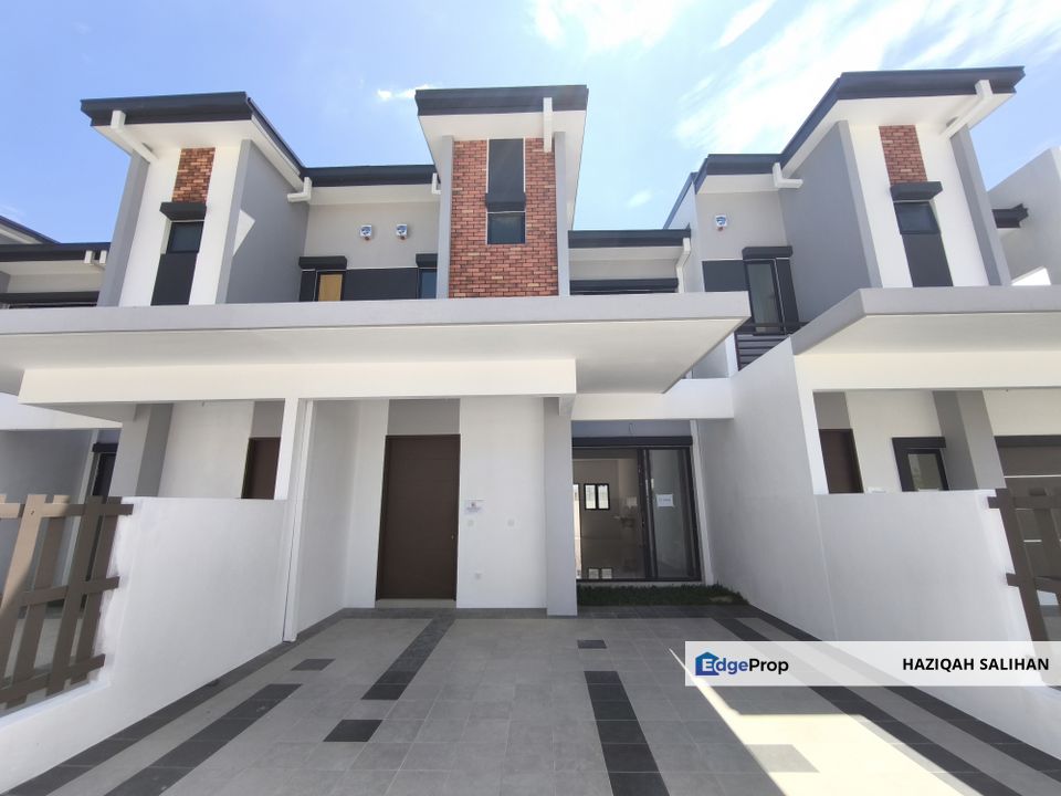 FOR SALE {NEW PROJECT} Premium Double-Storey Terrace Near EcoHill Walk & EcoHill Taipan Semenyih, Selangor, Semenyih