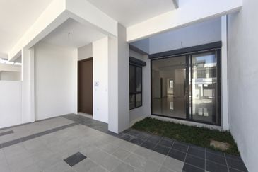 FOR SALE {NEW PROJECT} Premium Double-Storey Terrace Near EcoHill Walk & EcoHill Taipan Semenyih