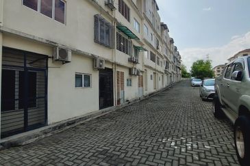 Taman D'Impian Tropika