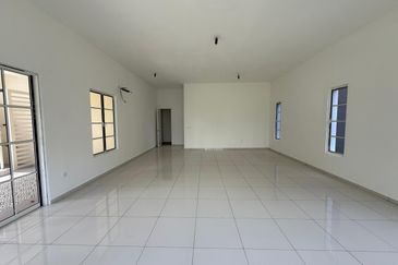 FOR SALE {Brand New} 1.5-Storey Bungalow in Semenyih’s Fastest-Growing Township