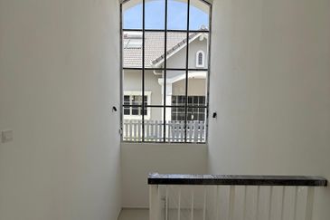 FOR SALE {Brand New} 1.5-Storey Bungalow in Semenyih’s Fastest-Growing Township