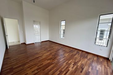 FOR SALE {Brand New} 1.5-Storey Bungalow in Semenyih’s Fastest-Growing Township