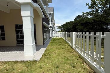 FOR SALE {Brand New} 1.5-Storey Bungalow in Semenyih’s Fastest-Growing Township