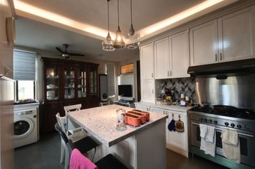 FOR SALE {Serene & Spacious} Bungalow Presint 10 Putrajaya