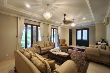 FOR SALE {Serene & Spacious} Bungalow Presint 10 Putrajaya