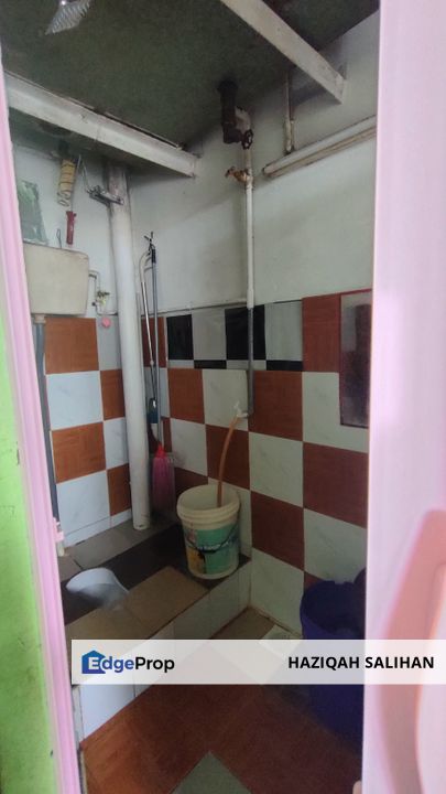 WELL MAINTAIN FLAT JALAN PANDAN INDAH 5/20 AMPANG SELANGOR FOR SALE, Kuala Lumpur, Ampang