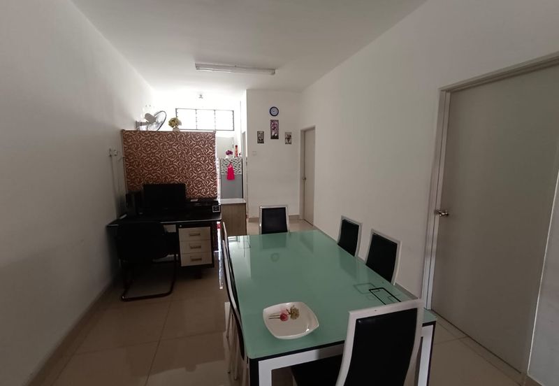 Albury at Mahkota Hills