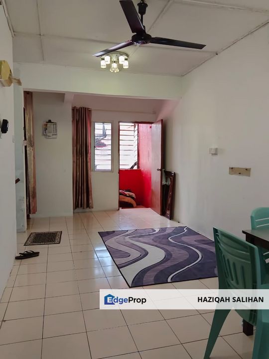Well Maintain Double Storey Town House (Upper Floor) Taman Jasmin Senawang Negeri Sembilan, Negeri Sembilan, Seremban