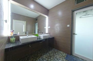 Seksyen 3, Shah Alam