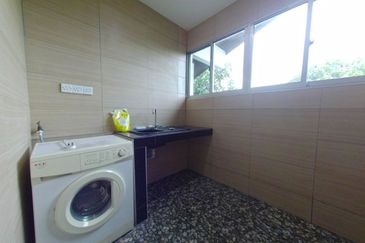 Seksyen 3, Shah Alam