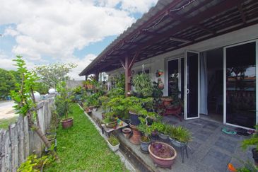 Seksyen 3, Shah Alam