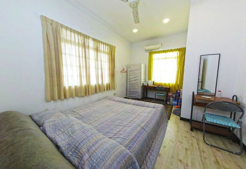 Seksyen 3, Shah Alam