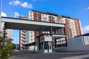 Green Suria Apartment