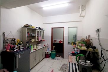 Green Suria Apartment