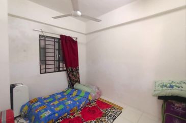 Green Suria Apartment