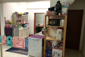 Green Suria Apartment