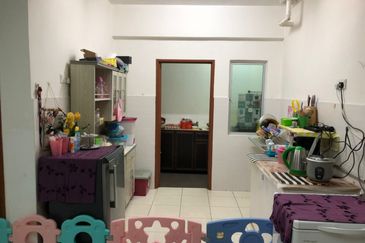 Green Suria Apartment