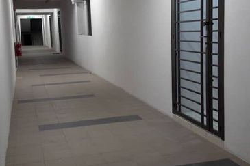 Green Suria Apartment