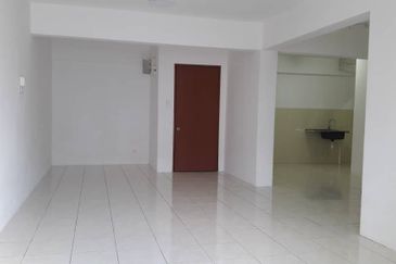 Green Suria Apartment