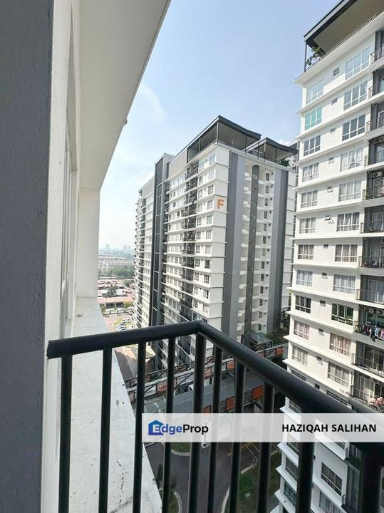 FOR SALE Refurbished Service Residence BSP21 Bandar Saujana Putra Jenjarom Selangor, Selangor, Jenjarom