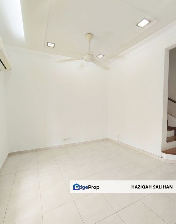FOR SALE Renovated Double Storey House Taman Pinggiran USJ 1 Subang Jaya, Selangor, Subang