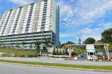 Pangsapuri Puncak Saujana