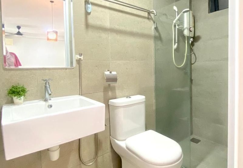 Kenwingston Square Garden