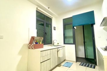 Kenwingston Square Garden