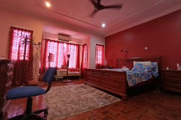 FOR SALE Renovated Double Storey Intermediate Terrace Kota Damansara Petaling Jaya