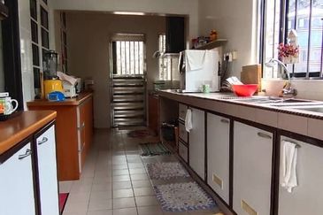 Jalan Suasana @ Tun Hussein Onn