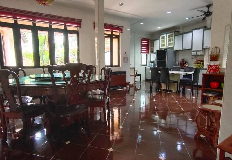 Jalan Suasana @ Tun Hussein Onn