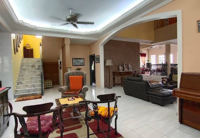 Jalan Suasana @ Tun Hussein Onn