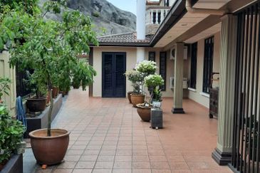 Jalan Suasana @ Tun Hussein Onn