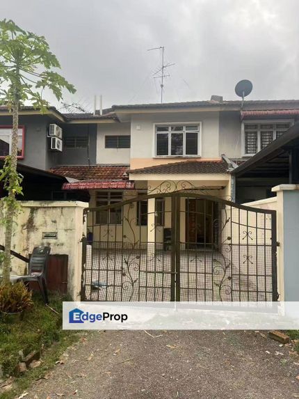 Double storey medium cost for sale @ Jalan Nusaria Iskandar Puteri , Johor, Gelang Patah