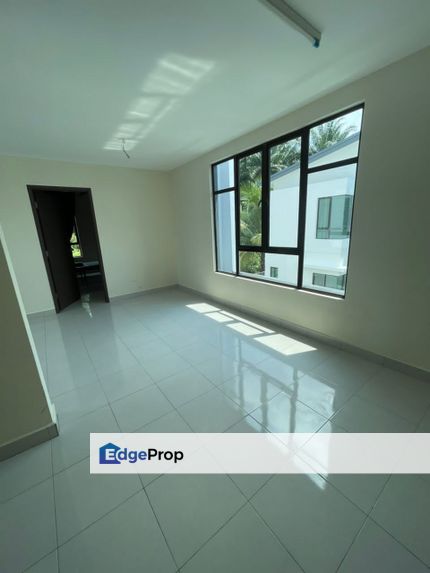 2 storey bungalow house for rent @ eroca hills scientex kulai, Johor, Kulai