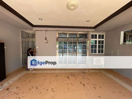 2 storey Terrace for sale @ jalan gemilang kulai, Johor, Kulai