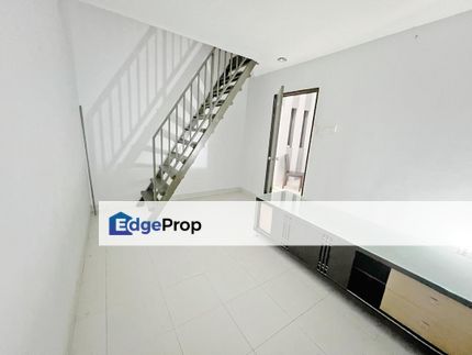 Single storey Terrace for sale @ jalan belian Bandar putra kulai , Johor, Kulai