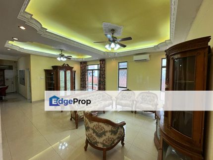 2 storey cluster for sale @ the peak Bandar putra kulai , Johor, Kulai