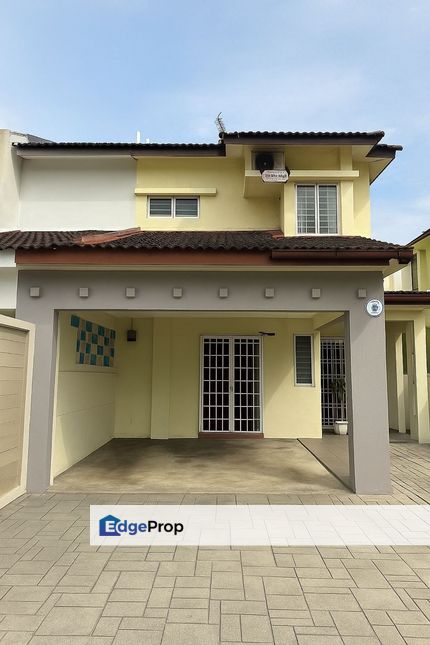 2 storey Terrace for sale @ jalan Sri putri kulai , Johor, Kulai